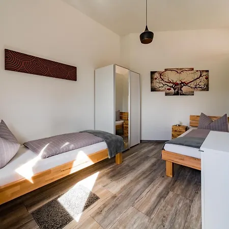 Messe-Appartement 3, Zu Fuss In 5 Minuten An Der Messe Friedrichshafen شقة